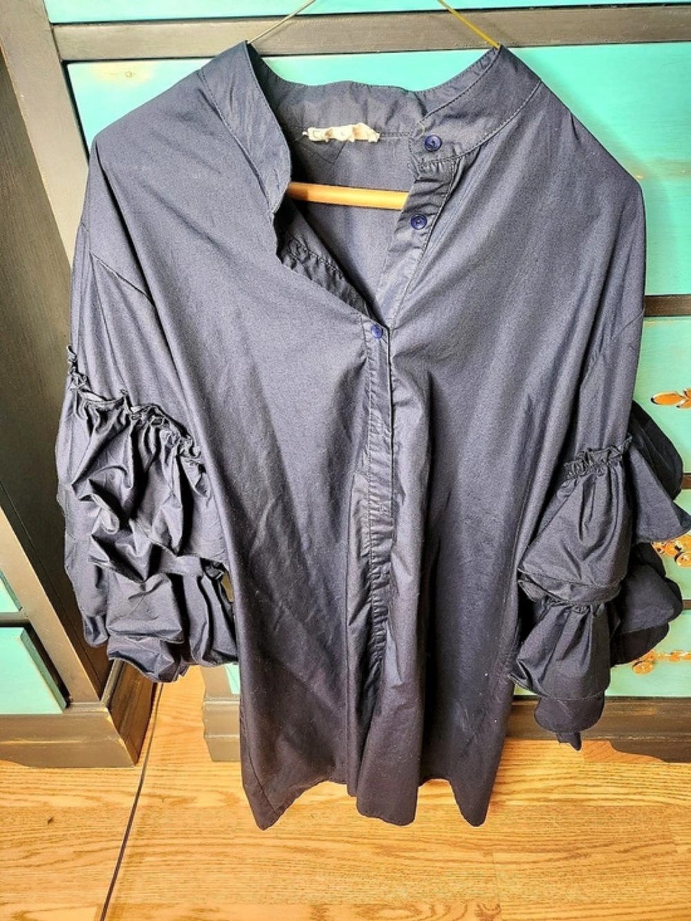 WoWo Ruffled Sleeve Blouse Dress in Navy Blue Like New